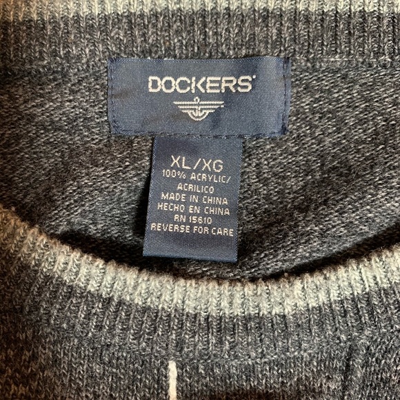 Dockers Crew Neck Sweater Gray Stripes Checks Sz XL - Picture 8 of 8